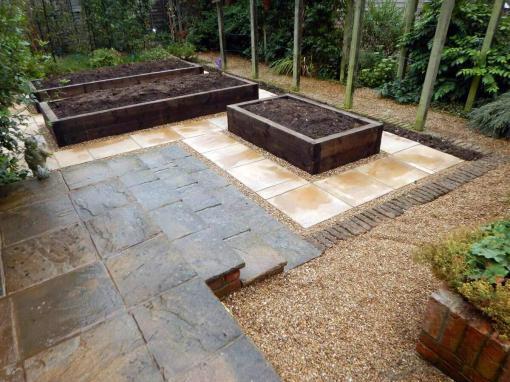 Organic Garden - Landscape gardening and maintenance contractors